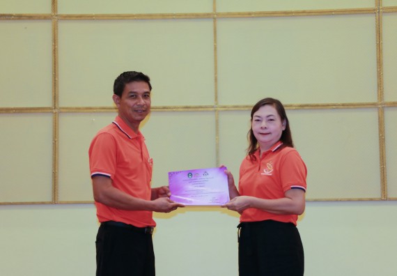 ภาพกิจกรรม คณะวิทยาศาสตร์และเทคโนโลยี จัดค่ายบูรณาการส่งเสริมนักเรียนห้องเรียนพิเศษ (E-SMART) ด้านวิทยาศาสตร์ โรงเรียนคลองขลุงราษรังสรรค์