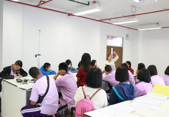 ภาพกิจกรรม คณะวิทยาศาสตร์และเทคโนโลยี จัดค่ายบูรณาการส่งเสริมนักเรียนห้องเรียนพิเศษ (E-SMART) ด้านวิทยาศาสตร์ โรงเรียนคลองขลุงราษรังสรรค์