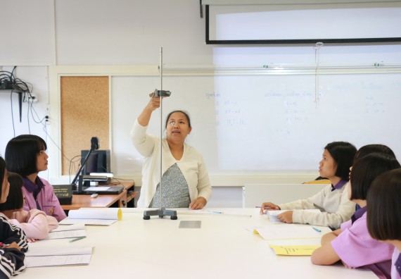 ภาพกิจกรรม คณะวิทยาศาสตร์และเทคโนโลยี จัดค่ายบูรณาการส่งเสริมนักเรียนห้องเรียนพิเศษ (E-SMART) ด้านวิทยาศาสตร์ โรงเรียนคลองขลุงราษรังสรรค์