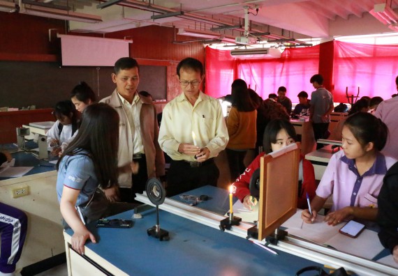 ภาพกิจกรรม คณะวิทยาศาสตร์และเทคโนโลยี จัดค่ายบูรณาการส่งเสริมนักเรียนห้องเรียนพิเศษ (E-SMART) ด้านวิทยาศาสตร์ โรงเรียนคลองขลุงราษรังสรรค์ 