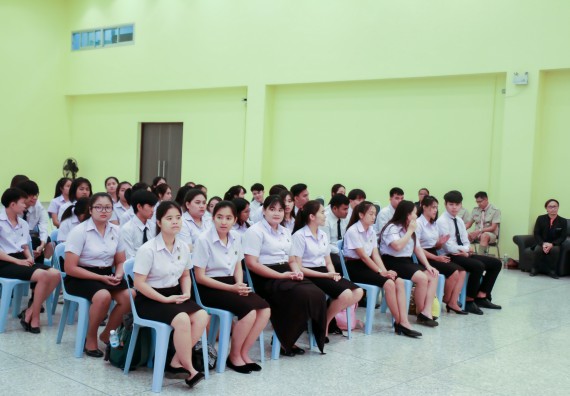 ภาพกิจกรรม คณะวิทยาศาสตร์และเทคโนโลยี จัดพิธีมอบทุนการศึกษา ปตท.สผ.ประจาปี 2562