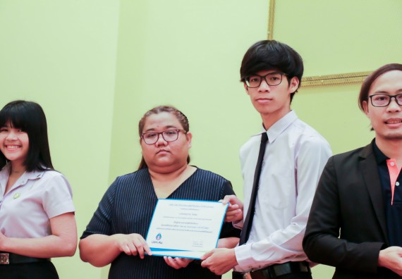 ภาพกิจกรรม คณะวิทยาศาสตร์และเทคโนโลยี จัดพิธีมอบทุนการศึกษา ปตท.สผ.ประจาปี 2562