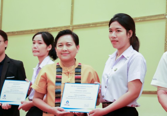 ภาพกิจกรรม คณะวิทยาศาสตร์และเทคโนโลยี จัดพิธีมอบทุนการศึกษา ปตท.สผ.ประจาปี 2562