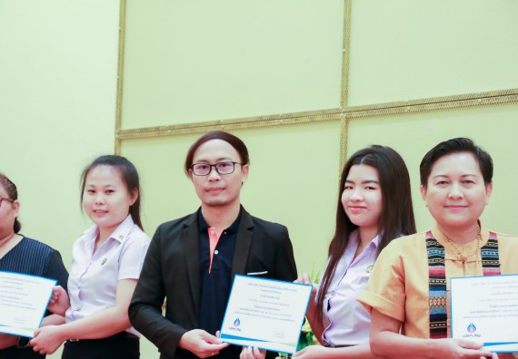 ภาพกิจกรรม คณะวิทยาศาสตร์และเทคโนโลยี จัดพิธีมอบทุนการศึกษา ปตท.สผ.ประจาปี 2562