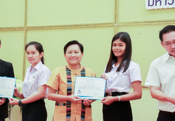 ภาพกิจกรรม คณะวิทยาศาสตร์และเทคโนโลยี จัดพิธีมอบทุนการศึกษา ปตท.สผ.ประจาปี 2562