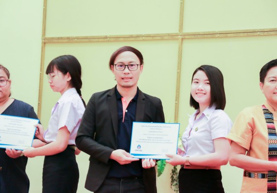 ภาพกิจกรรม คณะวิทยาศาสตร์และเทคโนโลยี จัดพิธีมอบทุนการศึกษา ปตท.สผ.ประจาปี 2562