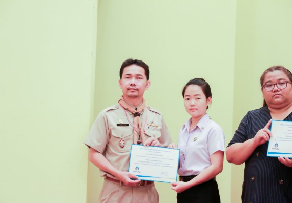 ภาพกิจกรรม คณะวิทยาศาสตร์และเทคโนโลยี จัดพิธีมอบทุนการศึกษา ปตท.สผ.ประจาปี 2562