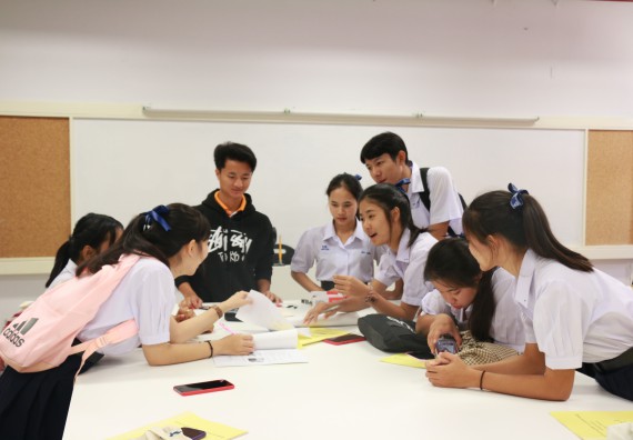 ภาพกิจกรรม คณะวิทยาศาสตร์และเทคโนโลยี จัดค่ายวิทยาศาสตร์โรงเรียนตากพิทยาคม