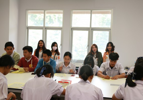 ภาพกิจกรรม คณะวิทยาศาสตร์และเทคโนโลยี จัดค่ายวิทยาศาสตร์โรงเรียนตากพิทยาคม