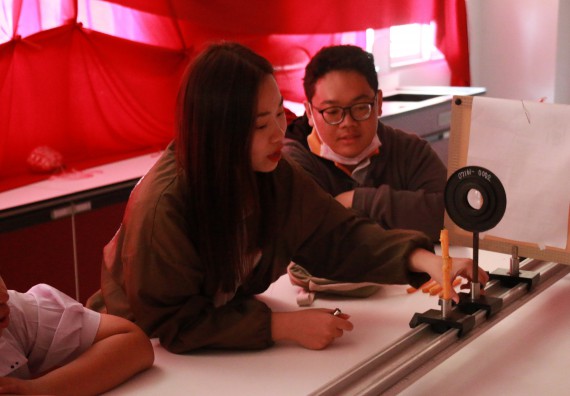 ภาพกิจกรรม คณะวิทยาศาสตร์และเทคโนโลยี จัดค่ายวิทยาศาสตร์โรงเรียนตากพิทยาคม