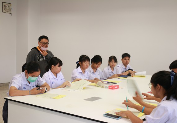 ภาพกิจกรรม คณะวิทยาศาสตร์และเทคโนโลยี จัดค่ายวิทยาศาสตร์โรงเรียนตากพิทยาคม