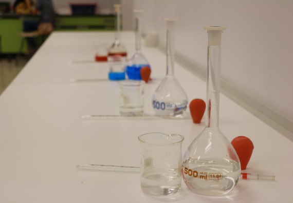 ภาพกิจกรรม คณะวิทยาศาสตร์และเทคโนโลยี จัดค่ายวิทยาศาสตร์โรงเรียนตากพิทยาคม