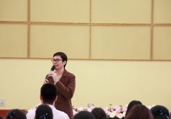 ภาพกิจกรรม คณะวิทยาศาสตร์และเทคโนโลยี จัดค่ายวิทยาศาสตร์โรงเรียนตากพิทยาคม