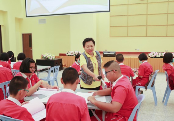 ภาพกิจกรรม คณะวิทยาศาสตร์และเทคโนโลยี จัดโครงการค่ายวิทยาศาสตร์นักเรียนห้องเรียนพิเศษวิทยาศาสตร์ ระดับชั้นมัธยมศึกษาปีที่ 2 โรงเรียนกำแพงเพชรพิทยาคม 