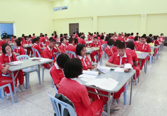 ภาพกิจกรรม คณะวิทยาศาสตร์และเทคโนโลยี จัดโครงการค่ายวิทยาศาสตร์นักเรียนห้องเรียนพิเศษวิทยาศาสตร์ ระดับชั้นมัธยมศึกษาปีที่ 2 โรงเรียนกำแพงเพชรพิทยาคม 