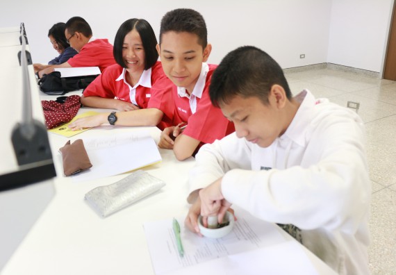 ภาพกิจกรรม คณะวิทยาศาสตร์และเทคโนโลยี จัดโครงการค่ายวิทยาศาสตร์นักเรียนห้องเรียนพิเศษวิทยาศาสตร์ ระดับชั้นมัธยมศึกษาปีที่ 2 โรงเรียนกำแพงเพชรพิทยาคม 