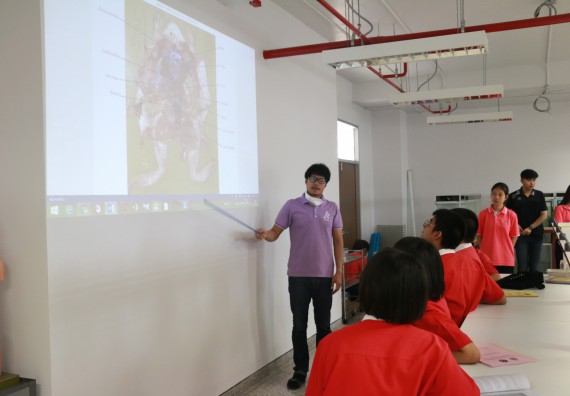 ภาพกิจกรรม คณะวิทยาศาสตร์และเทคโนโลยี จัดโครงการค่ายวิทยาศาสตร์นักเรียนห้องเรียนพิเศษวิทยาศาสตร์ ระดับชั้นมัธยมศึกษาปีที่ 2 โรงเรียนกำแพงเพชรพิทยาคม 