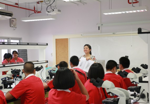 ภาพกิจกรรม คณะวิทยาศาสตร์และเทคโนโลยี จัดโครงการค่ายวิทยาศาสตร์นักเรียนห้องเรียนพิเศษวิทยาศาสตร์ ระดับชั้นมัธยมศึกษาปีที่ 2 โรงเรียนกำแพงเพชรพิทยาคม 