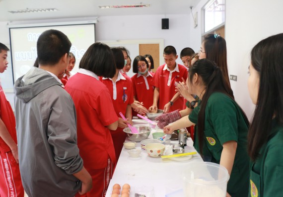 ภาพกิจกรรม คณะวิทยาศาสตร์และเทคโนโลยี จัดโครงการค่ายวิทยาศาสตร์นักเรียนห้องเรียนพิเศษวิทยาศาสตร์ ระดับชั้นมัธยมศึกษาปีที่ 2 โรงเรียนกำแพงเพชรพิทยาคม 