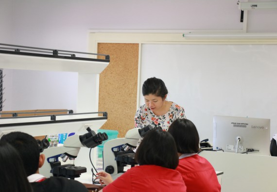 ภาพกิจกรรม คณะวิทยาศาสตร์และเทคโนโลยี จัดโครงการค่ายวิทยาศาสตร์นักเรียนห้องเรียนพิเศษวิทยาศาสตร์ ระดับชั้นมัธยมศึกษาปีที่ 2 โรงเรียนกำแพงเพชรพิทยาคม 