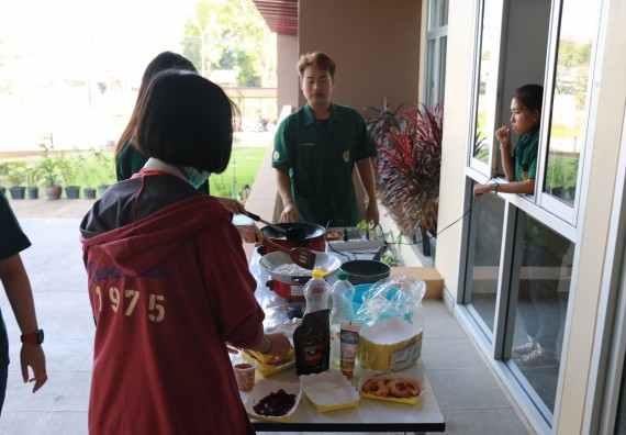 ภาพกิจกรรม คณะวิทยาศาสตร์และเทคโนโลยี จัดโครงการค่ายวิทยาศาสตร์นักเรียนห้องเรียนพิเศษวิทยาศาสตร์ ระดับชั้นมัธยมศึกษาปีที่ 2 โรงเรียนกำแพงเพชรพิทยาคม 