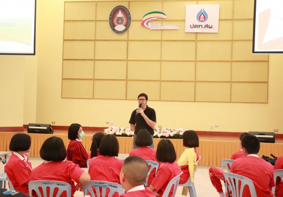 ภาพกิจกรรม คณะวิทยาศาสตร์และเทคโนโลยี จัดโครงการค่ายวิทยาศาสตร์นักเรียนห้องเรียนพิเศษวิทยาศาสตร์ ระดับชั้นมัธยมศึกษาปีที่ 2 โรงเรียนกำแพงเพชรพิทยาคม 