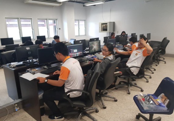 ภาพกิจกรรม โปรแกรมวิชาวิทยาการคอมพิวเตอร์ จัดโครงการส่งเสริมและพัฒนานักศึกษาหลักสูตรวิทยาการคอมพิวเตอร์ในศตวรรษที่ 21