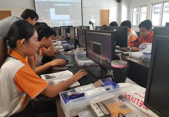 ภาพกิจกรรม โปรแกรมวิชาวิทยาการคอมพิวเตอร์ จัดโครงการส่งเสริมและพัฒนานักศึกษาหลักสูตรวิทยาการคอมพิวเตอร์ในศตวรรษที่ 21