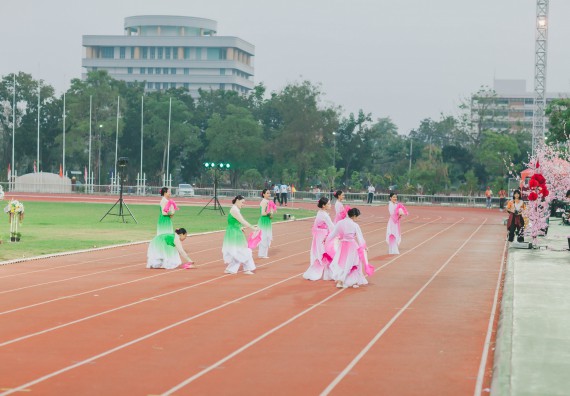 ภาพกิจกรรม คณะวิทยาศาสตร์และเทคโนโลยี จัดกิจกรรมกีฬาสานสัมพันธ์ ปลาบึกเกมส์ คณะวิทยาศาสตร์และเทคโนโลยี