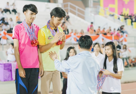 ภาพกิจกรรม คณะวิทยาศาสตร์และเทคโนโลยี จัดกิจกรรมกีฬาสานสัมพันธ์ ปลาบึกเกมส์ คณะวิทยาศาสตร์และเทคโนโลยี