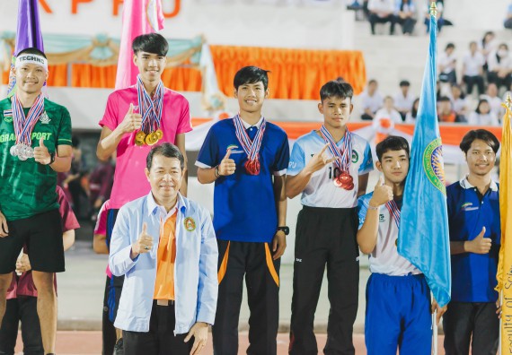 ภาพกิจกรรม คณะวิทยาศาสตร์และเทคโนโลยี จัดกิจกรรมกีฬาสานสัมพันธ์ ปลาบึกเกมส์ คณะวิทยาศาสตร์และเทคโนโลยี