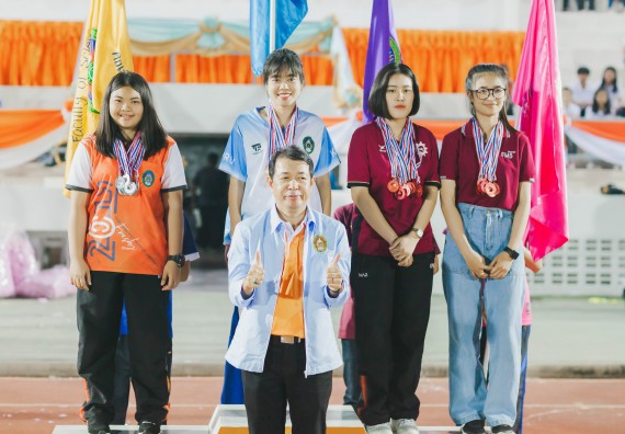 ภาพกิจกรรม คณะวิทยาศาสตร์และเทคโนโลยี จัดกิจกรรมกีฬาสานสัมพันธ์ ปลาบึกเกมส์ คณะวิทยาศาสตร์และเทคโนโลยี