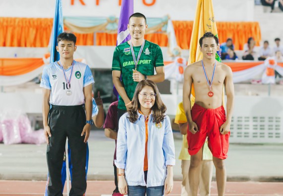 ภาพกิจกรรม คณะวิทยาศาสตร์และเทคโนโลยี จัดกิจกรรมกีฬาสานสัมพันธ์ ปลาบึกเกมส์ คณะวิทยาศาสตร์และเทคโนโลยี