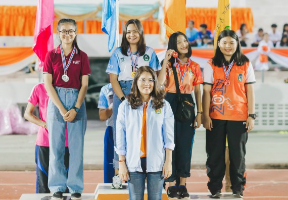 ภาพกิจกรรม คณะวิทยาศาสตร์และเทคโนโลยี จัดกิจกรรมกีฬาสานสัมพันธ์ ปลาบึกเกมส์ คณะวิทยาศาสตร์และเทคโนโลยี