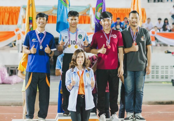 ภาพกิจกรรม คณะวิทยาศาสตร์และเทคโนโลยี จัดกิจกรรมกีฬาสานสัมพันธ์ ปลาบึกเกมส์ คณะวิทยาศาสตร์และเทคโนโลยี