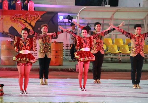 ภาพกิจกรรม คณะวิทยาศาสตร์และเทคโนโลยี จัดกิจกรรมกีฬาสานสัมพันธ์ ปลาบึกเกมส์ คณะวิทยาศาสตร์และเทคโนโลยี