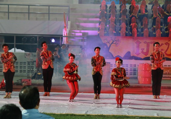 ภาพกิจกรรม คณะวิทยาศาสตร์และเทคโนโลยี จัดกิจกรรมกีฬาสานสัมพันธ์ ปลาบึกเกมส์ คณะวิทยาศาสตร์และเทคโนโลยี