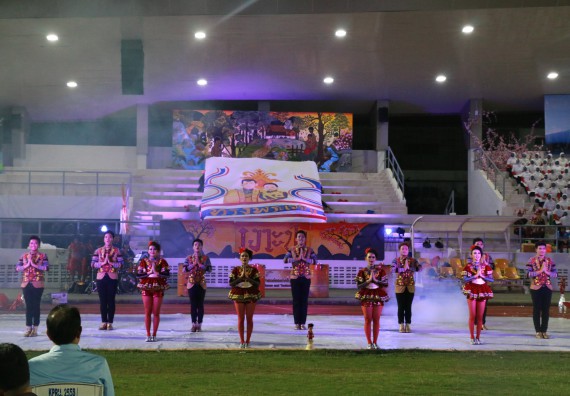 ภาพกิจกรรม คณะวิทยาศาสตร์และเทคโนโลยี จัดกิจกรรมกีฬาสานสัมพันธ์ ปลาบึกเกมส์ คณะวิทยาศาสตร์และเทคโนโลยี