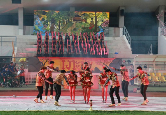 ภาพกิจกรรม คณะวิทยาศาสตร์และเทคโนโลยี จัดกิจกรรมกีฬาสานสัมพันธ์ ปลาบึกเกมส์ คณะวิทยาศาสตร์และเทคโนโลยี