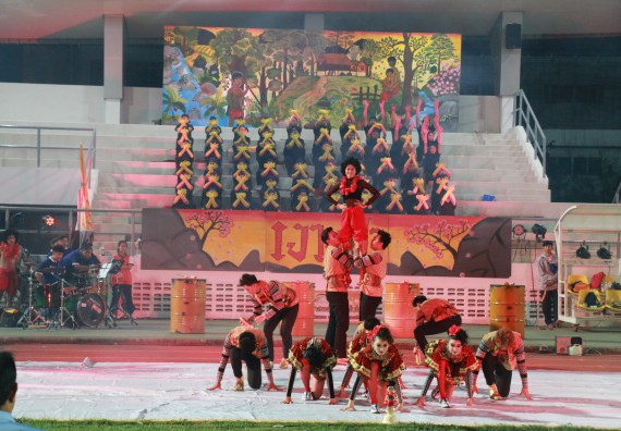 ภาพกิจกรรม คณะวิทยาศาสตร์และเทคโนโลยี จัดกิจกรรมกีฬาสานสัมพันธ์ ปลาบึกเกมส์ คณะวิทยาศาสตร์และเทคโนโลยี