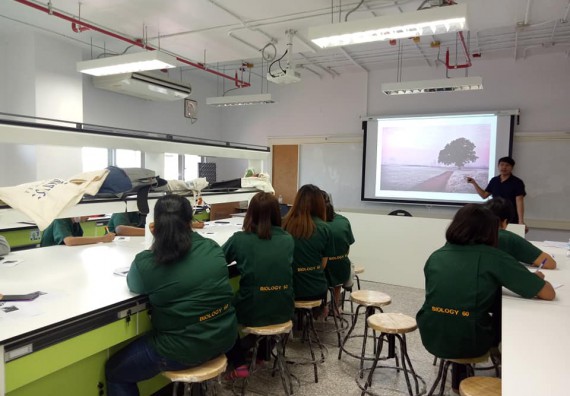 ภาพกิจกรรม โปรแกรมวิชาชีววิทยา จัดโครงการส่งเสริมการจัดการเรียนการสอนในศตวรรษที่ 21 ทฤษฎีการถ่ายภาพ และเทคนิคการถ่ายภาพทางวิทยาศาสตร์