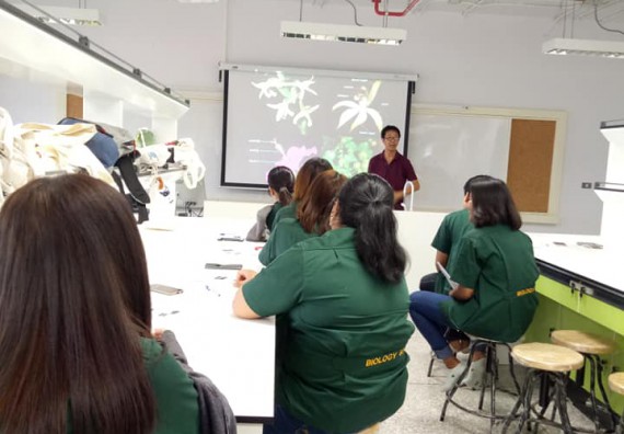 ภาพกิจกรรม โปรแกรมวิชาชีววิทยา จัดโครงการส่งเสริมการจัดการเรียนการสอนในศตวรรษที่ 21 ทฤษฎีการถ่ายภาพ และเทคนิคการถ่ายภาพทางวิทยาศาสตร์