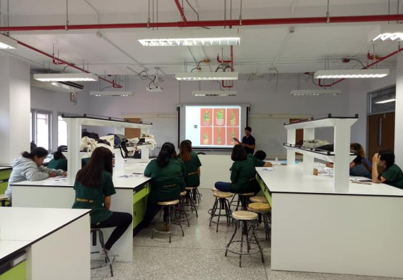 ภาพกิจกรรม โปรแกรมวิชาชีววิทยา จัดโครงการส่งเสริมการจัดการเรียนการสอนในศตวรรษที่ 21 ทฤษฎีการถ่ายภาพ และเทคนิคการถ่ายภาพทางวิทยาศาสตร์