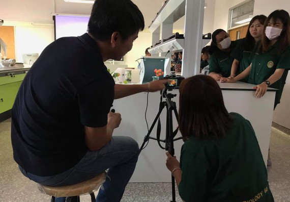 ภาพกิจกรรม โปรแกรมวิชาชีววิทยา จัดโครงการส่งเสริมการจัดการเรียนการสอนในศตวรรษที่ 21 ทฤษฎีการถ่ายภาพ และเทคนิคการถ่ายภาพทางวิทยาศาสตร์