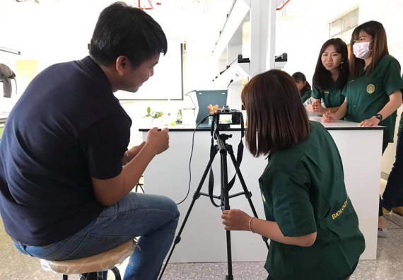 ภาพกิจกรรม โปรแกรมวิชาชีววิทยา จัดโครงการส่งเสริมการจัดการเรียนการสอนในศตวรรษที่ 21 ทฤษฎีการถ่ายภาพ และเทคนิคการถ่ายภาพทางวิทยาศาสตร์