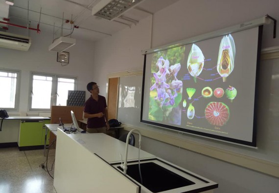 ภาพกิจกรรม โปรแกรมวิชาชีววิทยา จัดโครงการส่งเสริมการจัดการเรียนการสอนในศตวรรษที่ 21 ทฤษฎีการถ่ายภาพ และเทคนิคการถ่ายภาพทางวิทยาศาสตร์