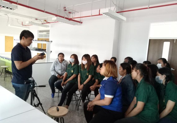 ภาพกิจกรรม โปรแกรมวิชาชีววิทยา จัดโครงการส่งเสริมการจัดการเรียนการสอนในศตวรรษที่ 21 ทฤษฎีการถ่ายภาพ และเทคนิคการถ่ายภาพทางวิทยาศาสตร์