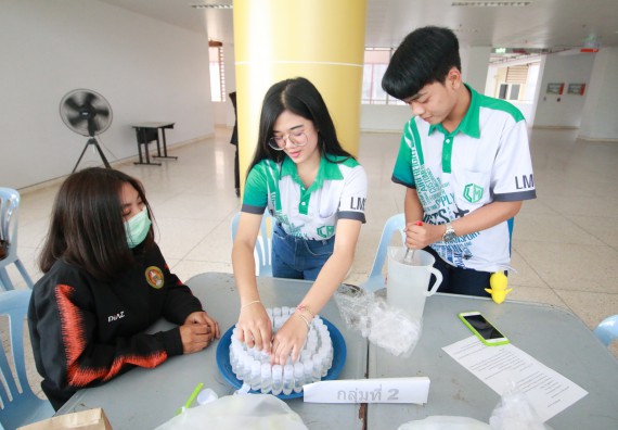 ภาพกิจกรรม คณะวิทยาศาสตร์และเทคโนโลยี ร่วมกับสำนักบริการวิชาการและจัดหารายได้ จัดอบรมเชิงปฏิบัติการ KPRU DIY แอลกอฮอล์เจลสู้ไวรัส COVID-19