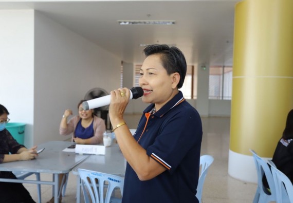 ภาพกิจกรรม คณะวิทยาศาสตร์และเทคโนโลยี ร่วมกับสำนักบริการวิชาการและจัดหารายได้ จัดอบรมเชิงปฏิบัติการ KPRU DIY แอลกอฮอล์เจลสู้ไวรัส COVID-19