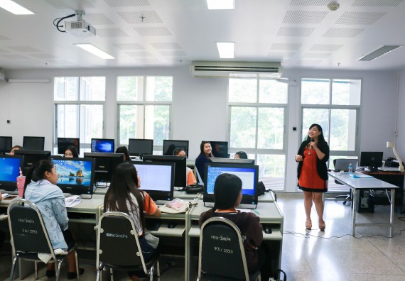 ภาพกิจกรรม โปรแกรมวิชาสาธารณสุขศาสตร์ จัดอบรมการผลิตนวัตกรรมทางสุขภาพด้วยคอมพิวเตอร์